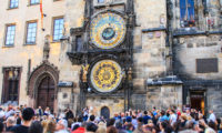 Часы в Праге га Староместской площади
