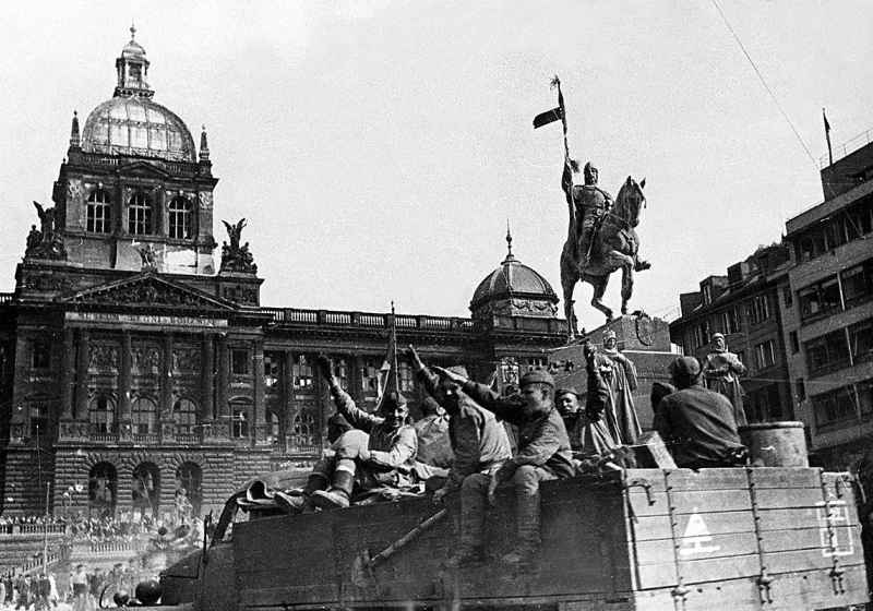 Освобождение Праги от фашистов в 1945 году